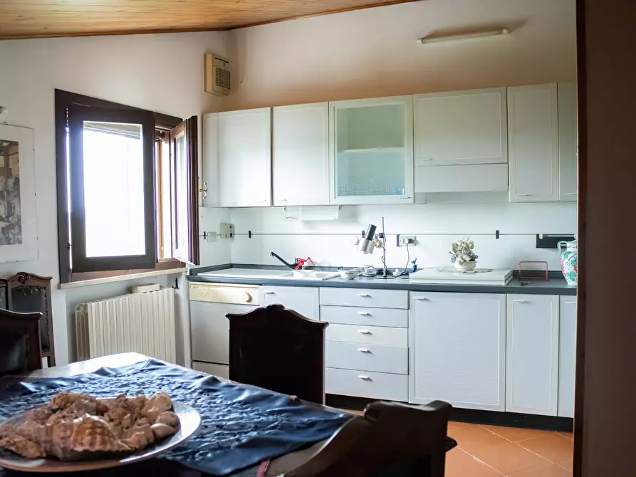 Immagine 20 di Villa in vendita  a Porto Mantovano