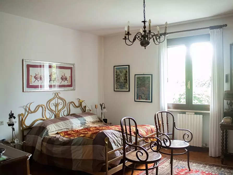 Immagine 23 di Villa in vendita  a Porto Mantovano