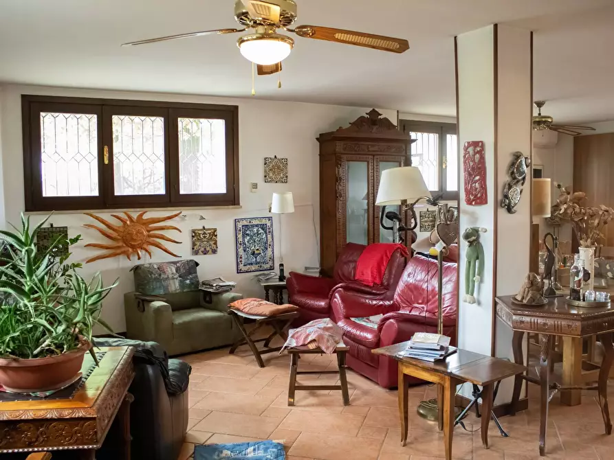 Immagine 6 di Villa in vendita  a Porto Mantovano