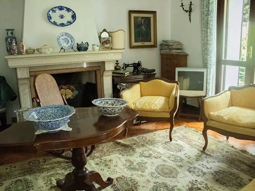 Immagine 9 di Villa in vendita  a Porto Mantovano