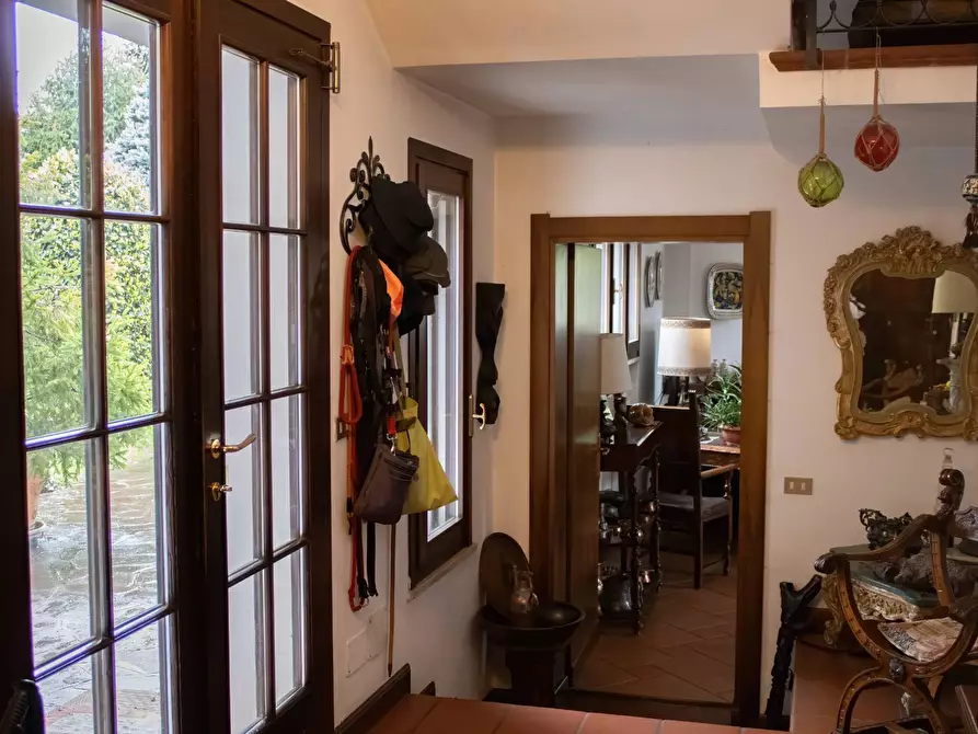 Immagine 5 di Villa in vendita  a Porto Mantovano