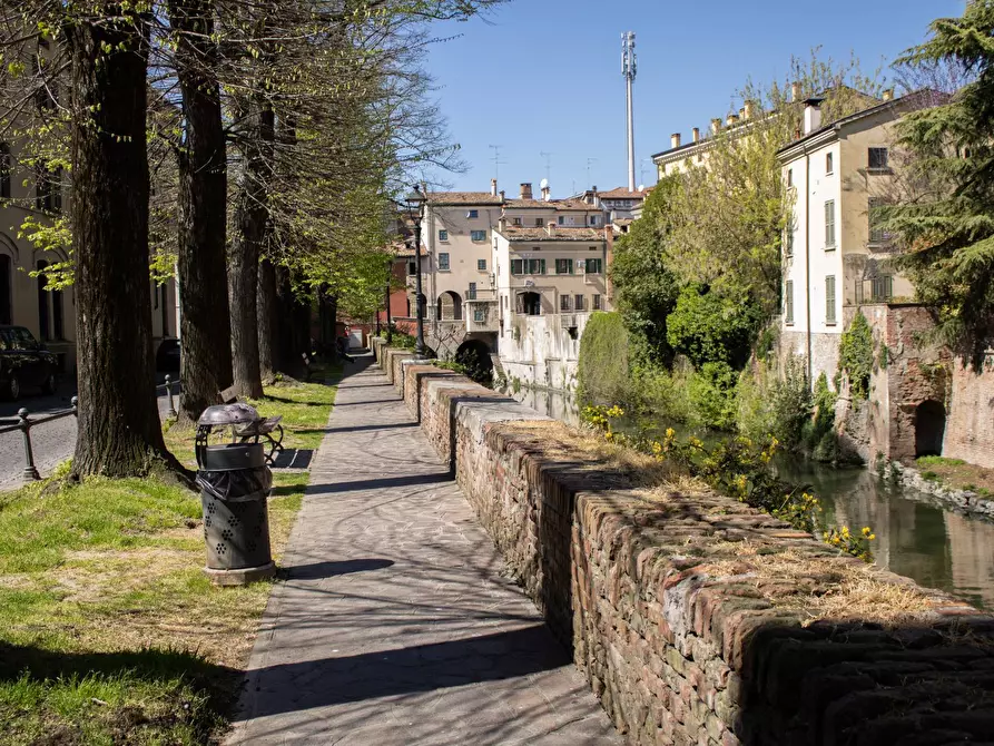 Immagine 26 di Appartamento in vendita  a Mantova
