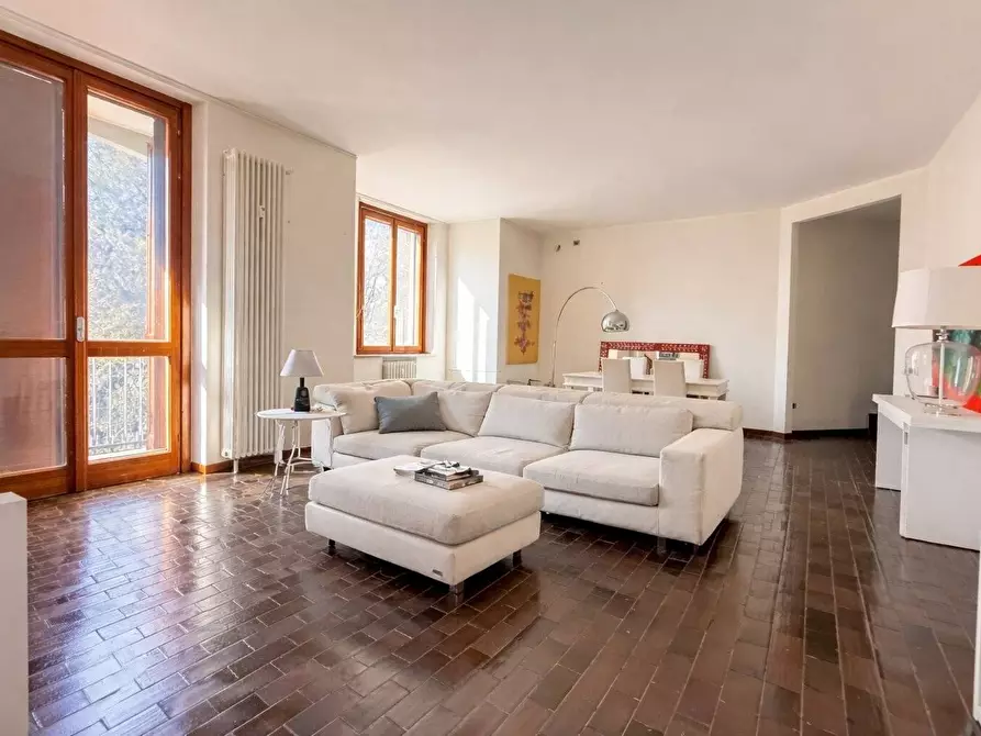 Immagine 1 di Appartamento in vendita  a Mantova