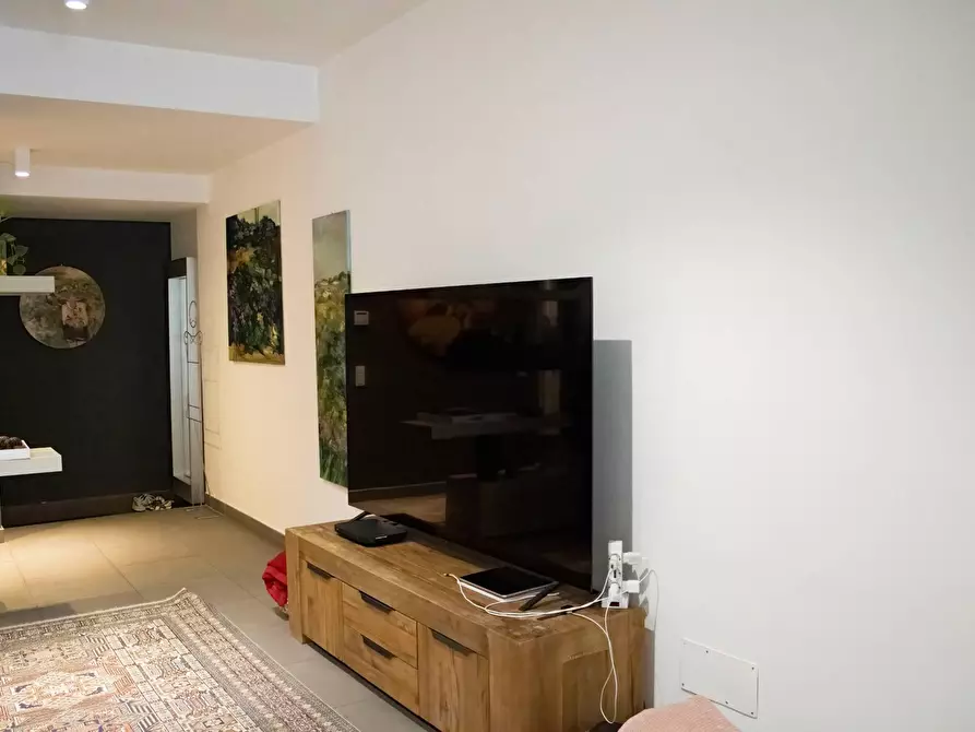 Immagine 4 di Villa in vendita  a Mantova