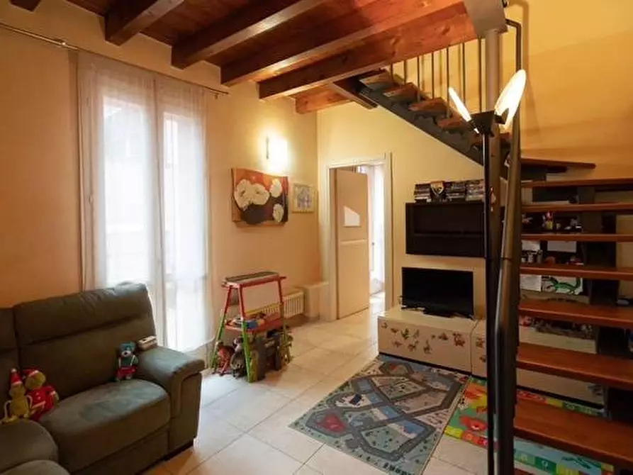 Immagine 23 di Appartamento in vendita  a Mantova