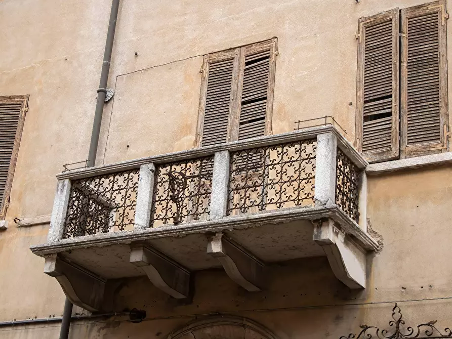 Immagine 5 di Casa indipendente in vendita  a Mantova