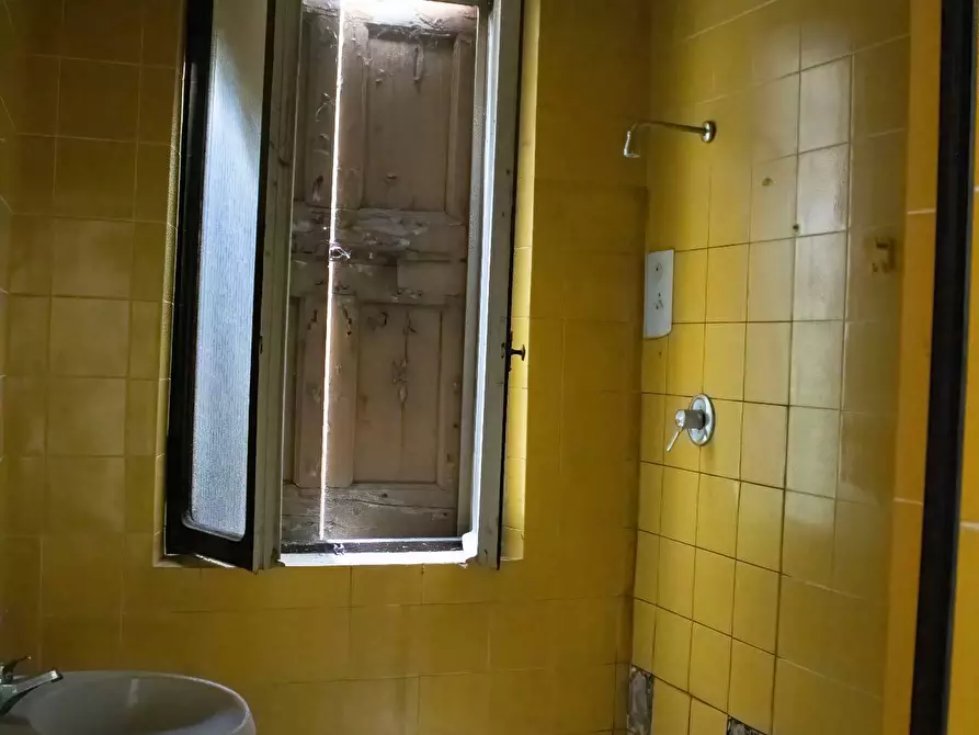 Immagine 4 di Appartamento in vendita  a Mantova