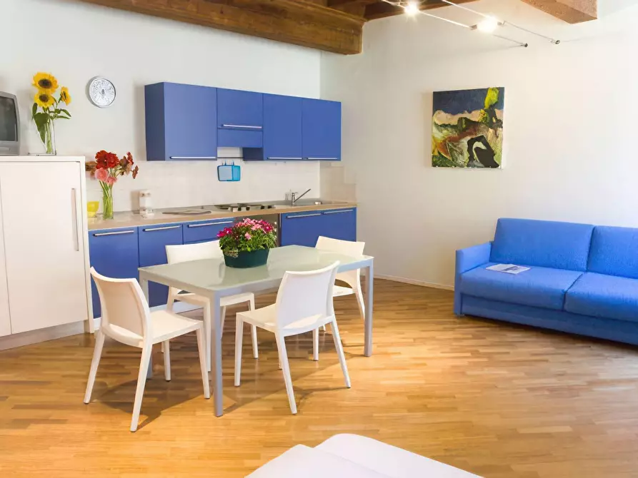 Immagine 2 di Agriturismo in vendita  a Mantova