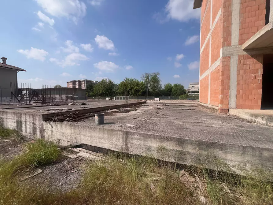 Immagine 4 di Terreno residenziale in vendita  a Borgo Virgilio