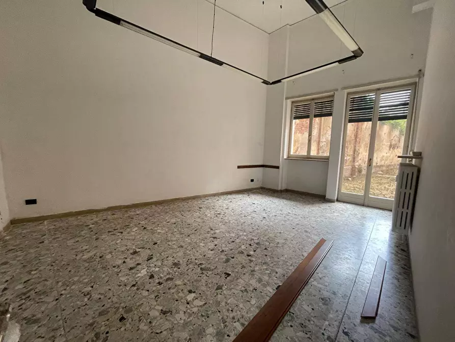 Immagine 7 di Appartamento in vendita  a Mantova