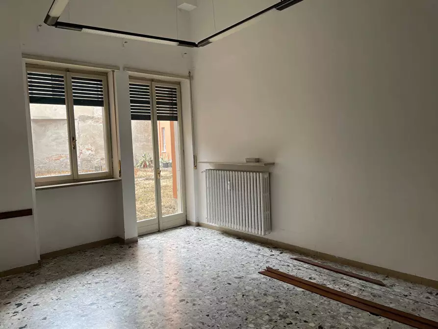 Immagine 9 di Appartamento in vendita  a Mantova