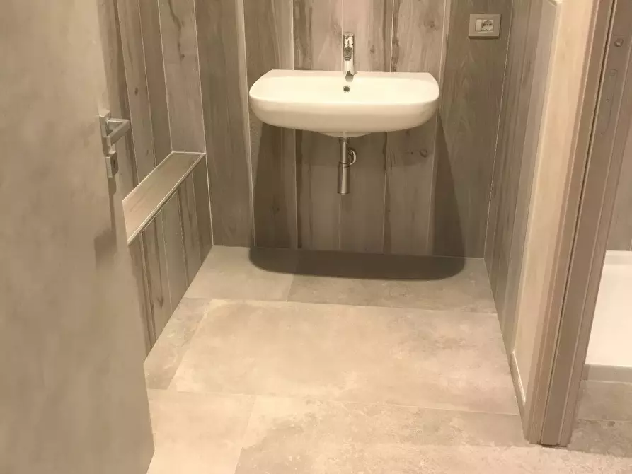 Immagine 6 di Agriturismo in vendita  a Mantova