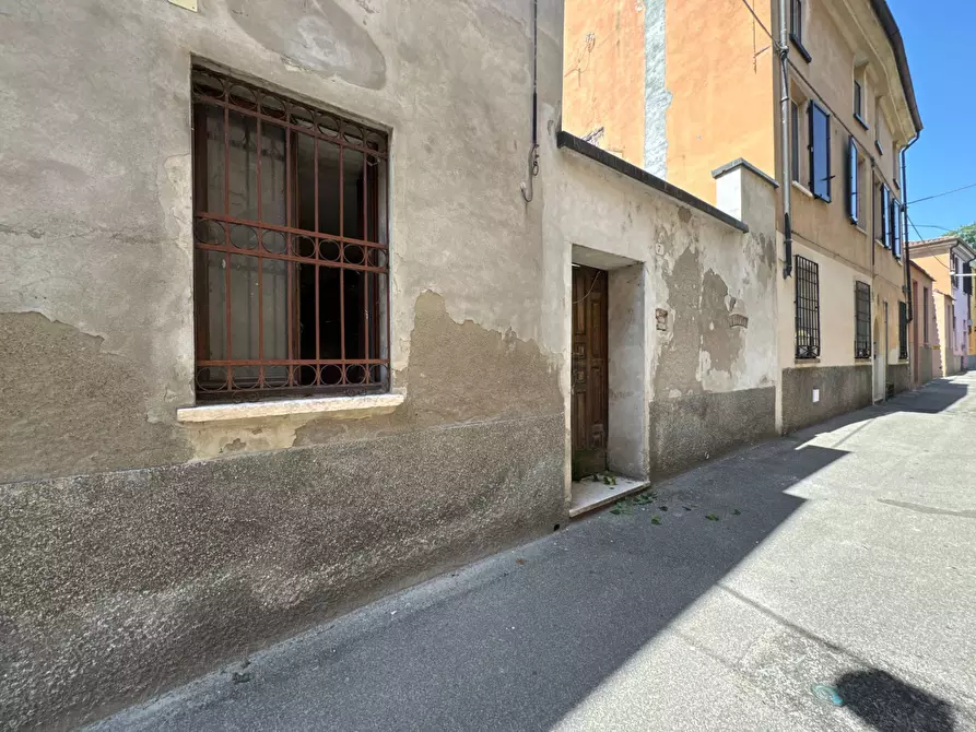 Immagine 16 di Casa indipendente in vendita  a Mantova