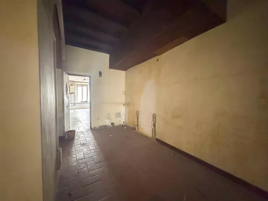 Immagine 11 di Casa indipendente in vendita  a Mantova
