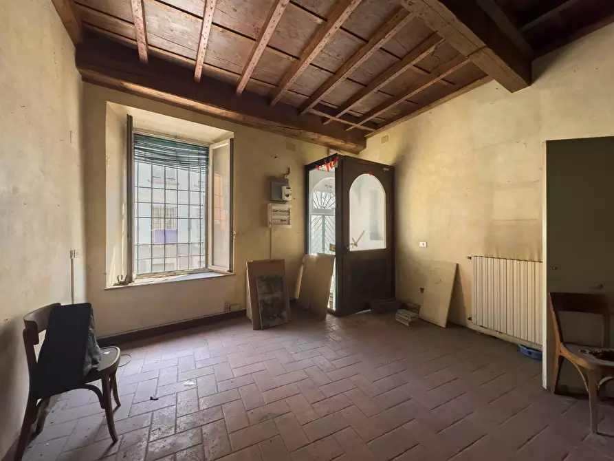 Immagine 15 di Casa indipendente in vendita  a Mantova