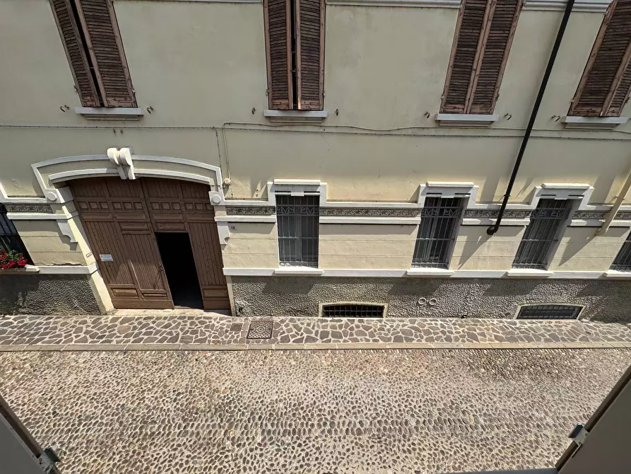 Immagine 7 di Casa indipendente in vendita  a Mantova