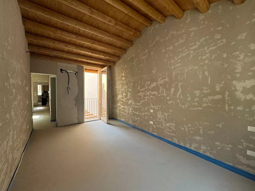 Immagine 37 di Casa indipendente in vendita  a Mantova