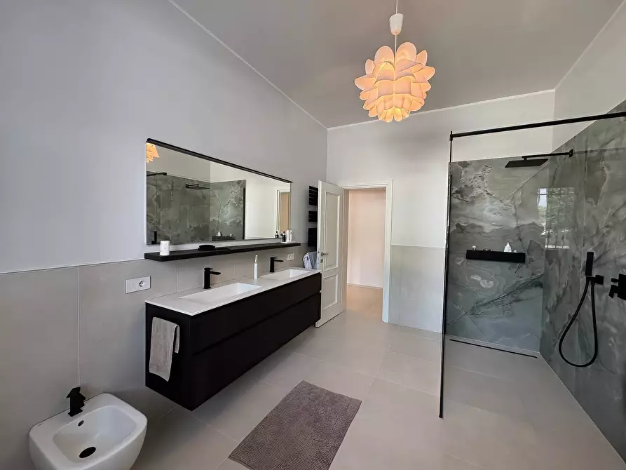 Immagine 15 di Villa in vendita  a Commessaggio