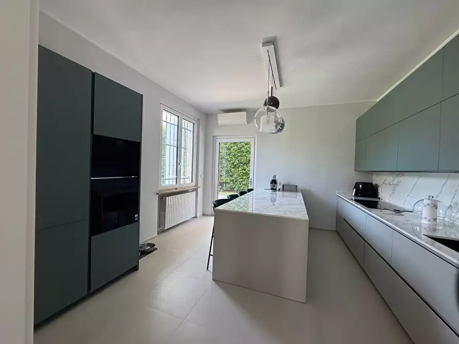 Immagine 4 di Villa in vendita  a Commessaggio
