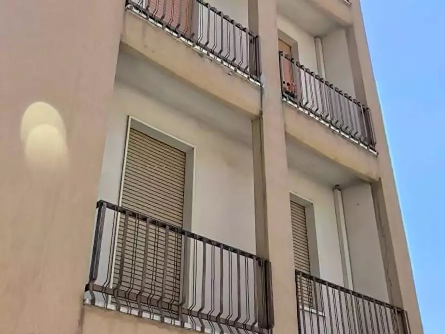 Immagine 15 di Appartamento in vendita  a Mantova