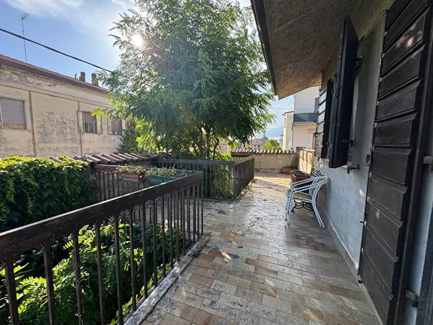 Immagine 8 di Casa indipendente in vendita  a Mantova