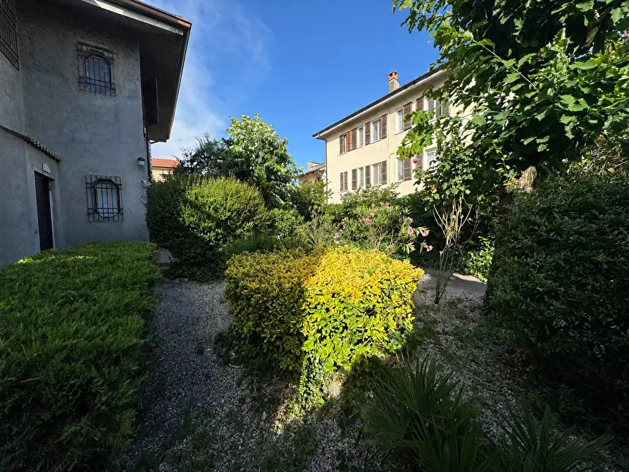 Immagine 4 di Casa indipendente in vendita  a Mantova