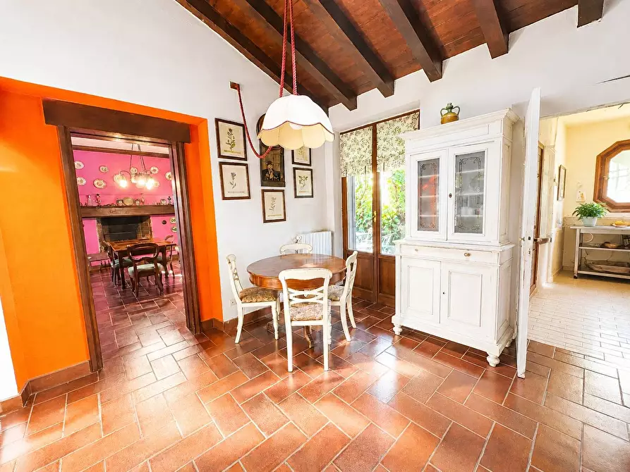 Immagine 18 di Casa indipendente in vendita  a Mantova