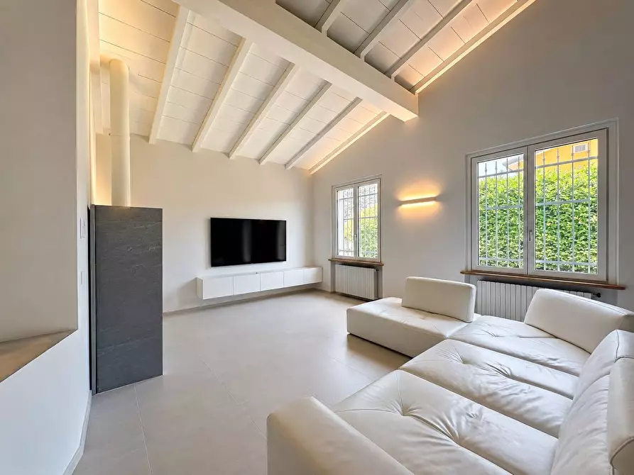 Immagine 2 di Villa in vendita  a Commessaggio