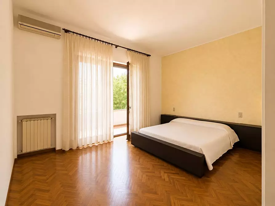 Immagine 25 di Villa in vendita  a Commessaggio