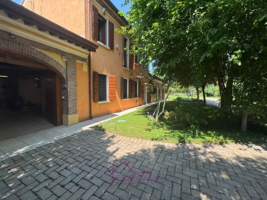 Immagine 4 di Casa indipendente in vendita  a Roncoferraro