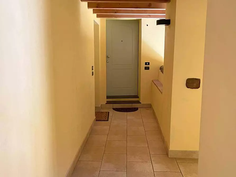 Immagine 16 di Appartamento in affitto  a Mantova