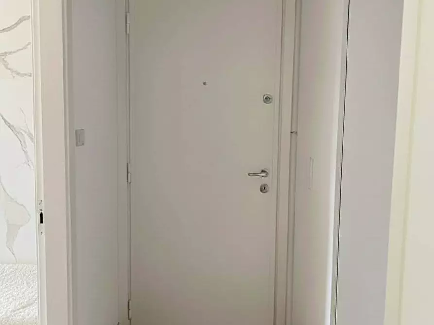 Immagine 10 di Appartamento in vendita  a Mantova