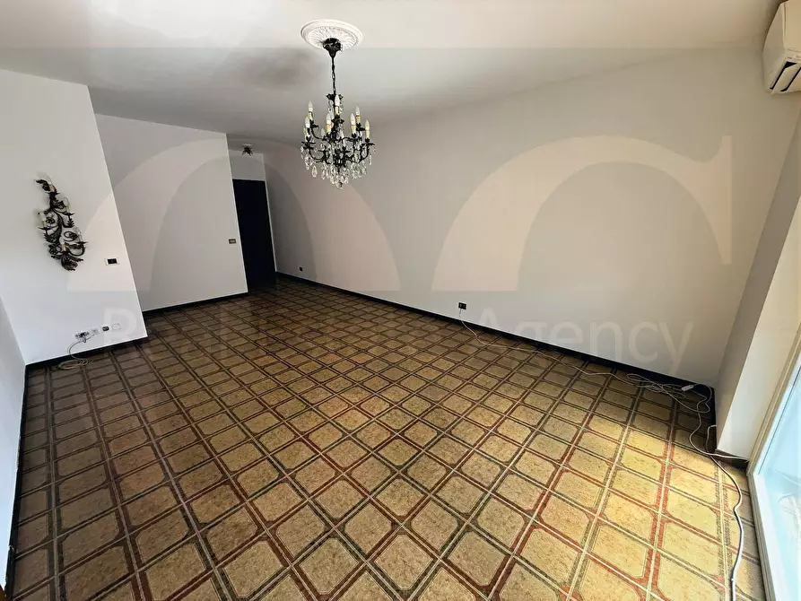 Immagine 5 di Appartamento in vendita  21 a Trezzano Sul Naviglio