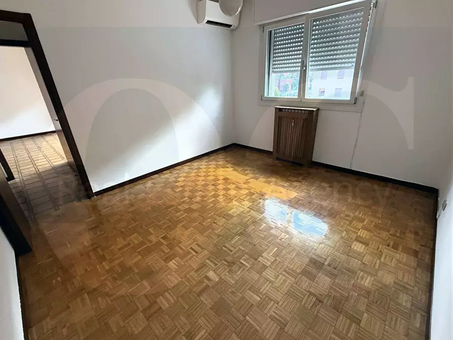 Immagine 11 di Appartamento in vendita  21 a Trezzano Sul Naviglio