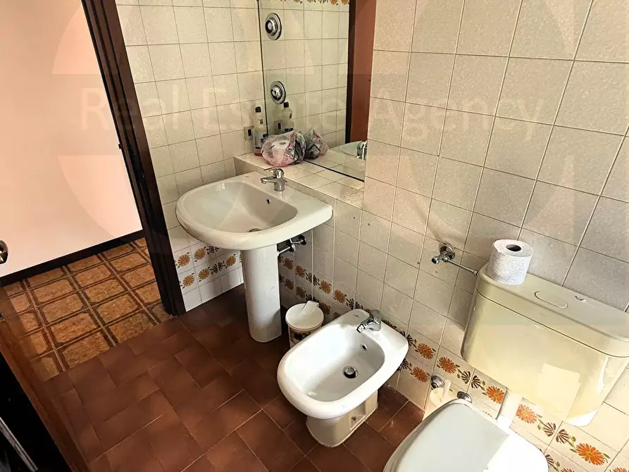 Immagine 13 di Appartamento in vendita  21 a Trezzano Sul Naviglio