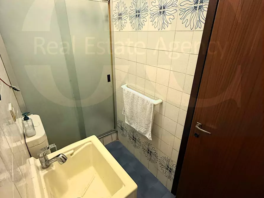 Immagine 19 di Appartamento in vendita  21 a Trezzano Sul Naviglio