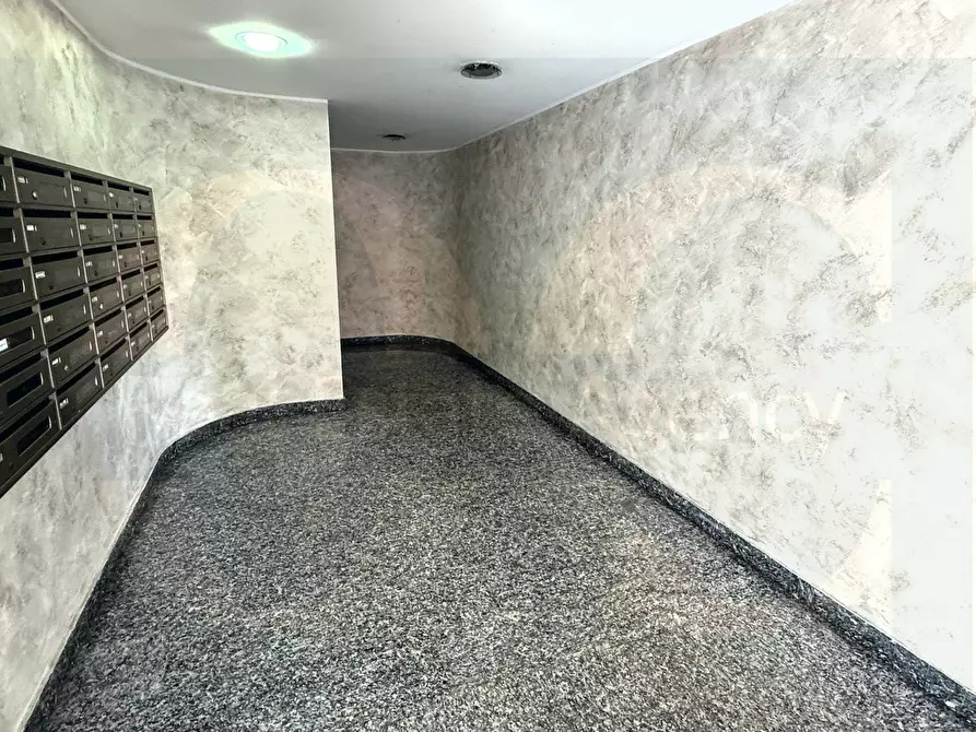 Immagine 31 di Appartamento in vendita  21 a Trezzano Sul Naviglio