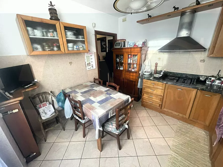 Immagine 11 di Villetta a schiera in vendita  10 a Trezzano Sul Naviglio