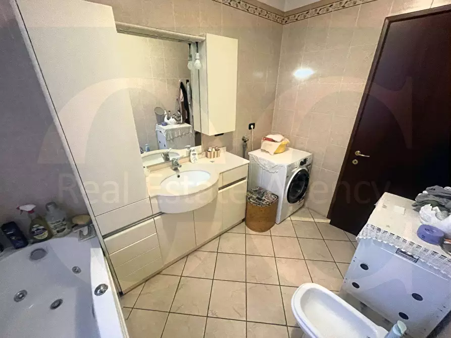 Immagine 29 di Villetta a schiera in vendita  10 a Trezzano Sul Naviglio