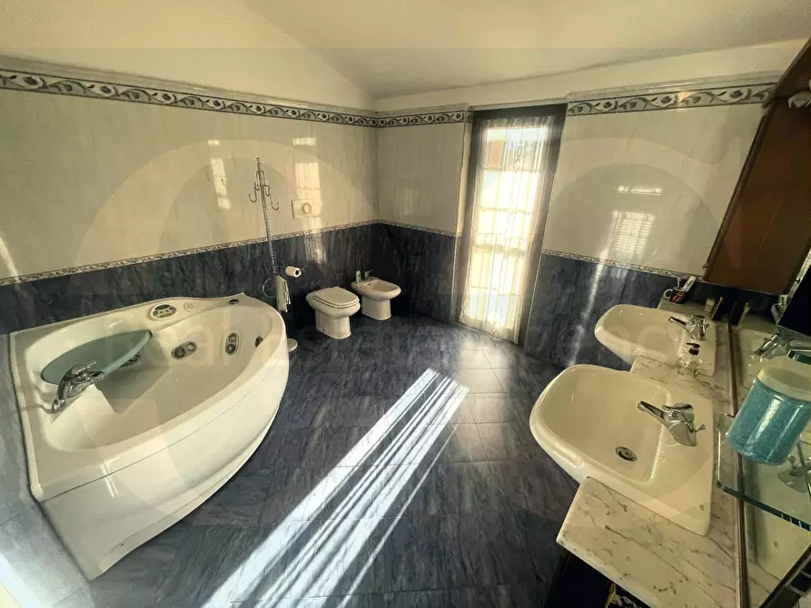 Immagine 38 di Villetta a schiera in vendita  10 a Trezzano Sul Naviglio