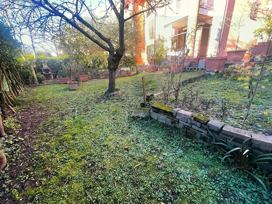 Immagine 46 di Villetta a schiera in vendita  10 a Trezzano Sul Naviglio