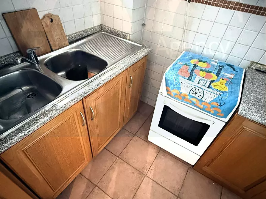 Immagine 11 di Appartamento in vendita  98 a Trezzano Sul Naviglio