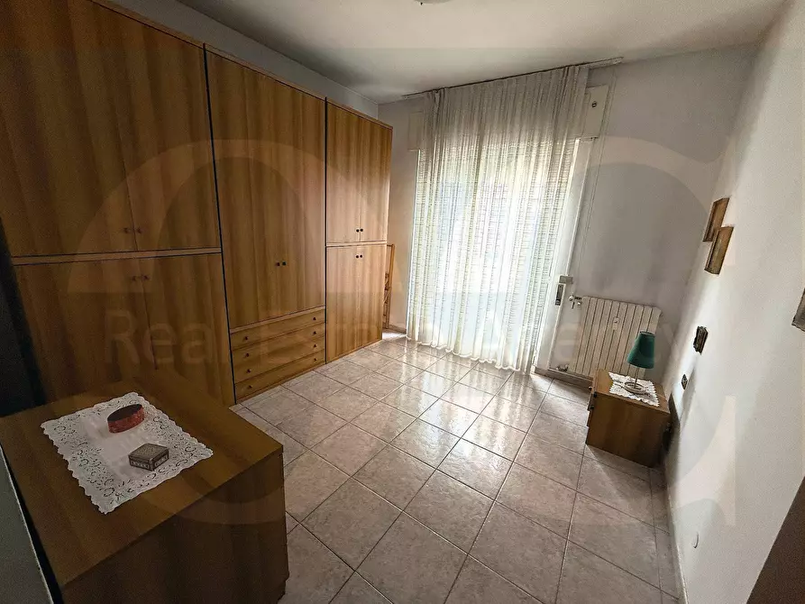 Immagine 22 di Appartamento in vendita  98 a Trezzano Sul Naviglio