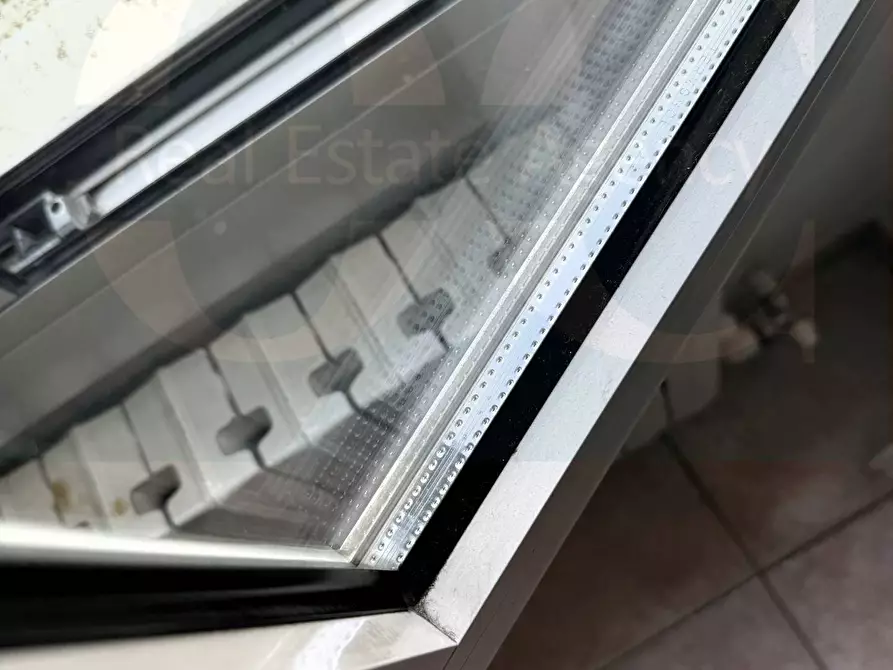 Immagine 26 di Appartamento in vendita  98 a Trezzano Sul Naviglio