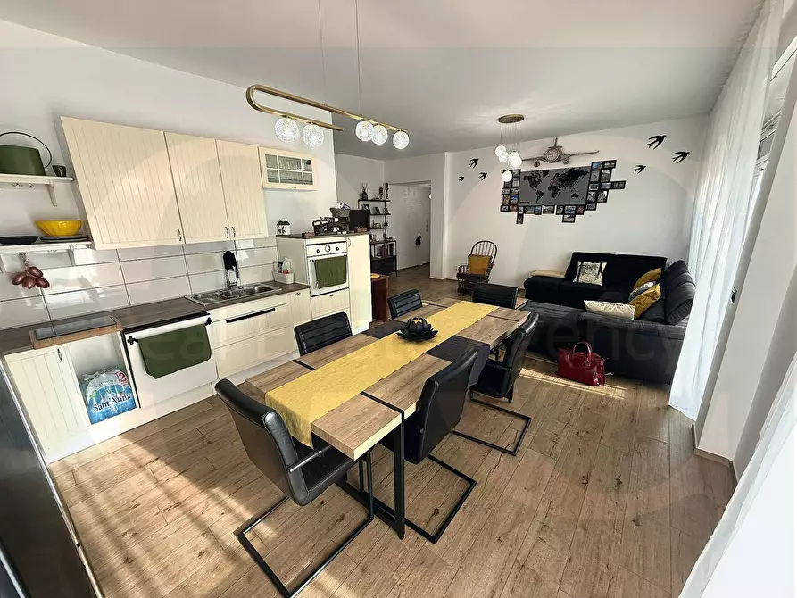 Immagine 7 di Appartamento in vendita  41 a Trezzano Sul Naviglio