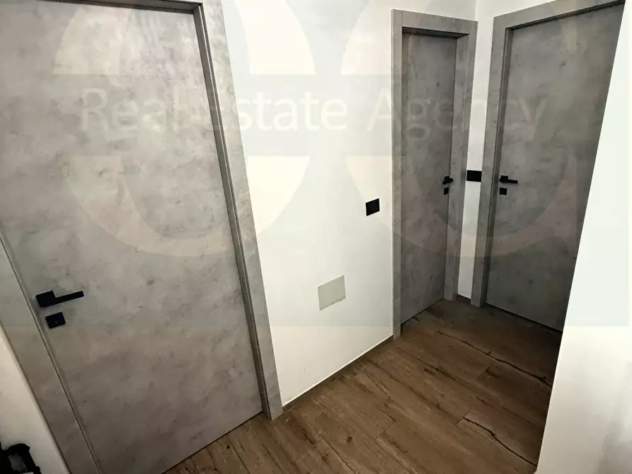 Immagine 10 di Appartamento in vendita  41 a Trezzano Sul Naviglio