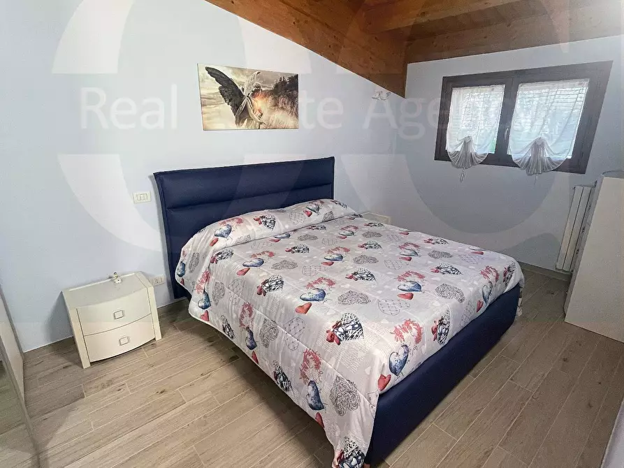 Immagine 15 di Appartamento in vendita  24 a Trezzano Sul Naviglio