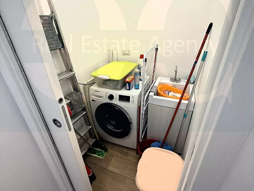 Immagine 12 di Appartamento in vendita  50 a Rho