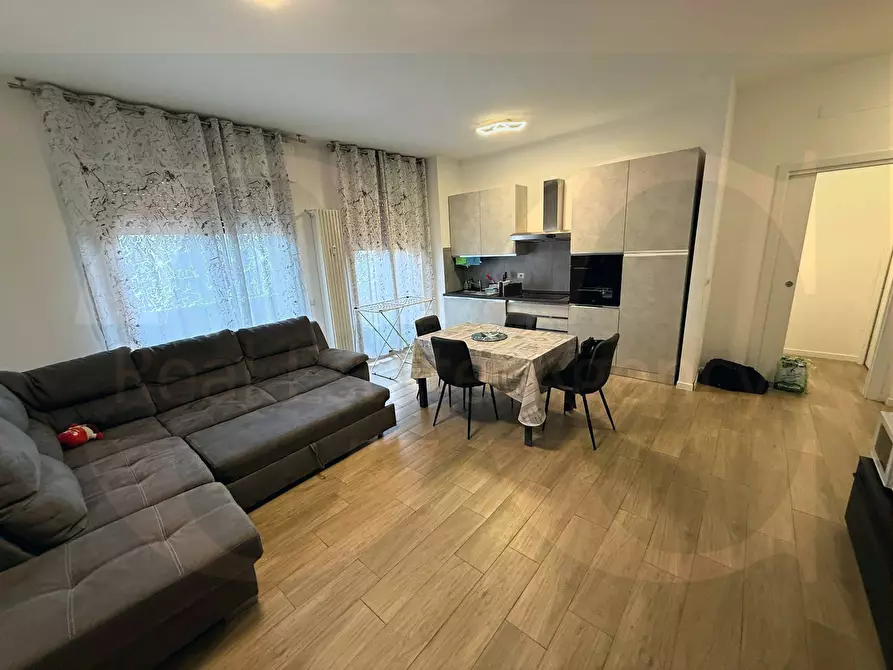 Immagine 25 di Appartamento in vendita  50 a Rho