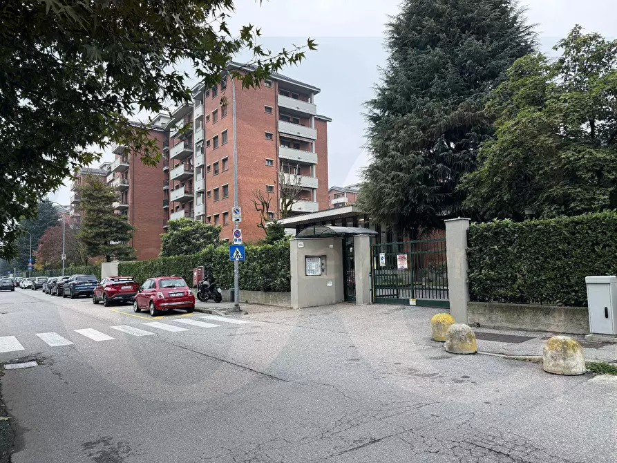 Immagine 29 di Appartamento in vendita  50 a Rho